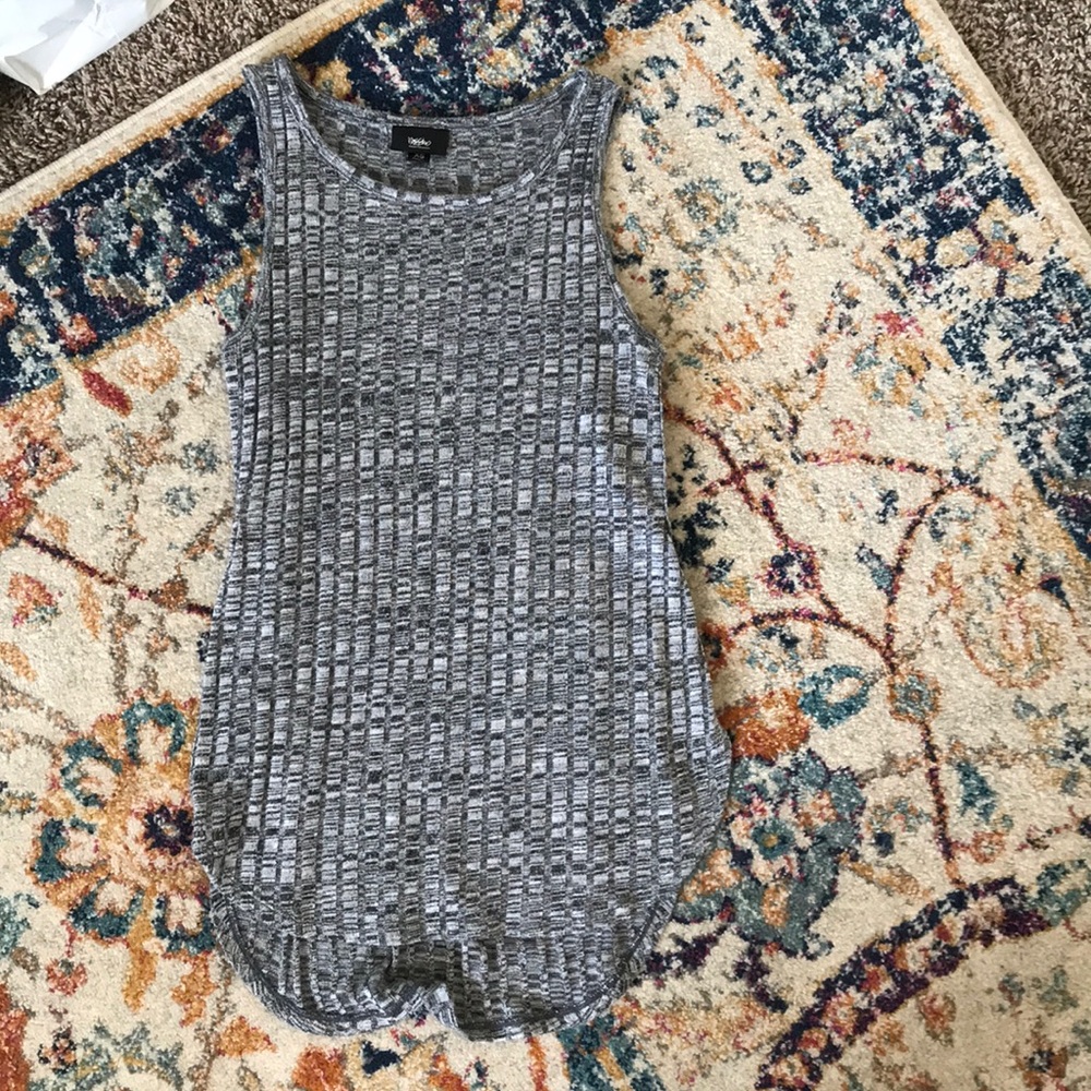 Mossimo Split Hem Tank